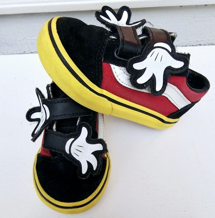 Mickey Mouse Toddler Vans