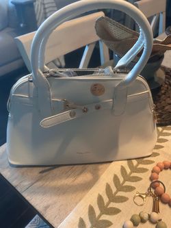 Purse ,boutiques items bracelets and keychains