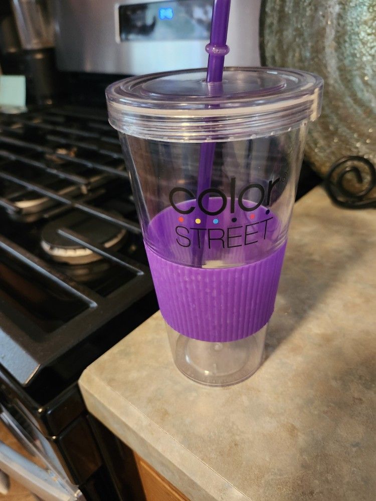 Color Street Cup
