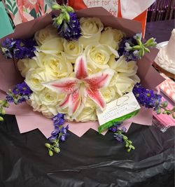 25 rose bouquet