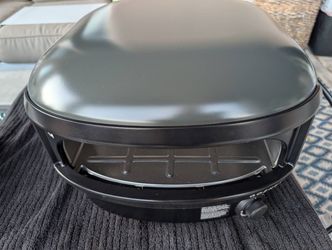 New Black Gozney Arc Lite Propane Outdoor Pizza Oven in box
