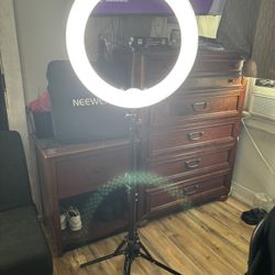Neewer RL-18 With Soft Tube( Price Not Firm!)