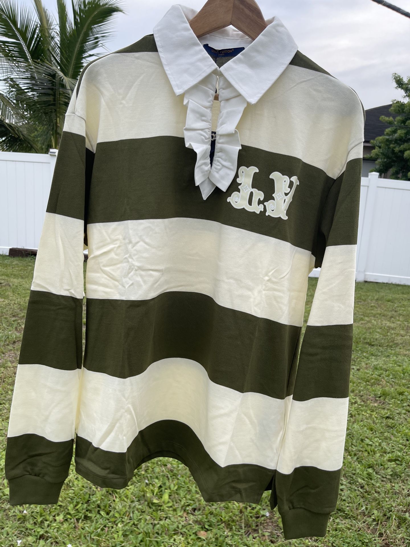 Casablanca Two Sets Men Trending Outfit Silk Pants Button Up Shirt Gucci Louis Vuitton Balenciaga Amiri Boat Outfit Island Trips Rhu Balmain Givenchy 