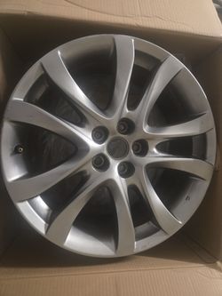 19-inch Silver 10-spoke OEM Wheel
