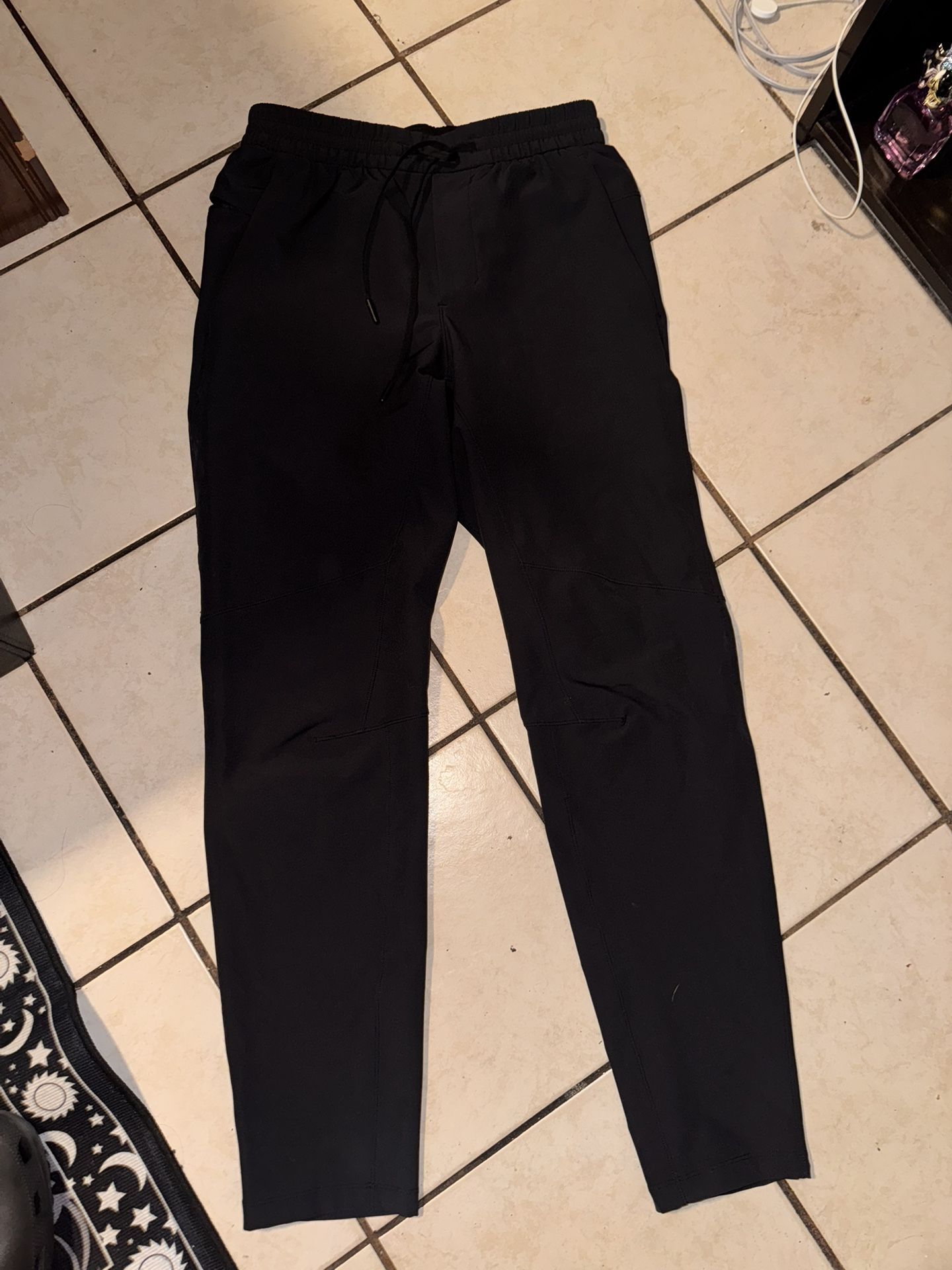 Lululemon Black Men’s Joggers