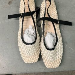 MARY JANE FLAT SHOES