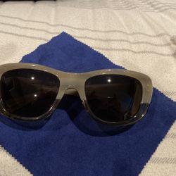 SALT POLARIZED WOMENS SUNGLASSES ONLY LITTLE USED VERY GOOD CONDITION