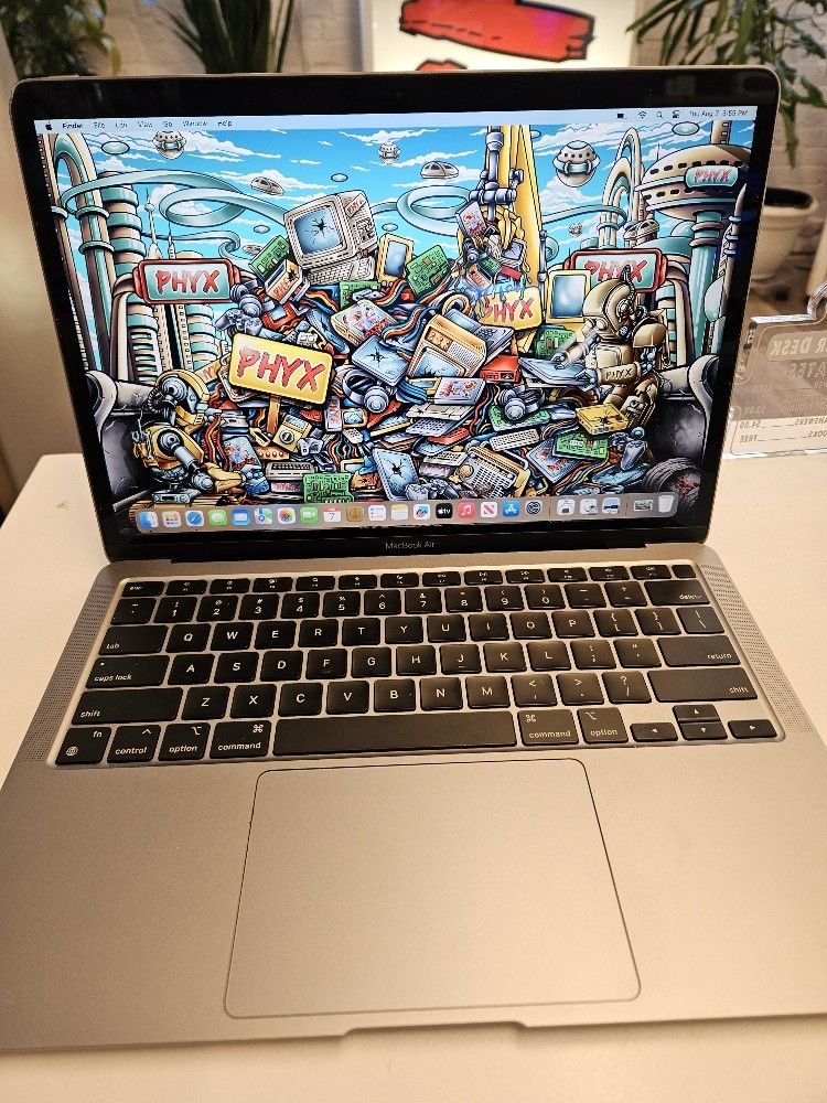 13" MacBook Air 2020, 3.2 M1, 8GB RAM, 128GB SSD fvffr0usq6l3 - DING $450
