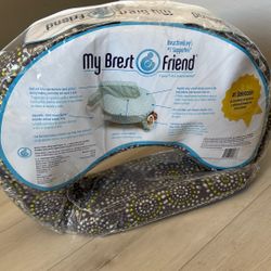 My Brest Friend Nursing And Breastfeeding Pillow