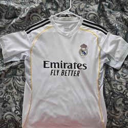 Emirates Jersey size Small