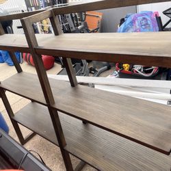 Raymour & Flanigan Book Case Hutch