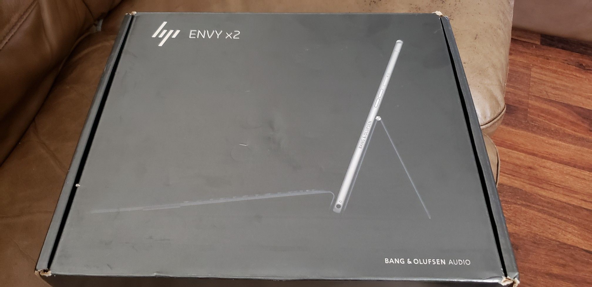 Hp envy x2 12 inch Detachable laptop with stylus pen 4g lte 256 gb new