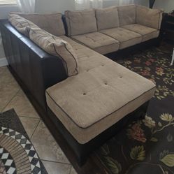 L-shaped Sectional Sofa