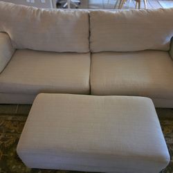 Ashley Maggie Sofa With Ottoman 