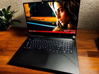 ASUS ROG Strix Scar 17 X3D Gaming Laptop 17.3” RTX 4090, 32GB Ram, 2TB G733PYV-XH97 *Open Box* *New*
