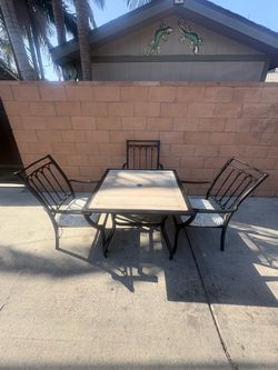 Outdoor Patio Table and 3 Chairs Set