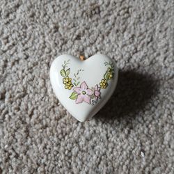 Vintage Ceramic Heart Jewelry Box