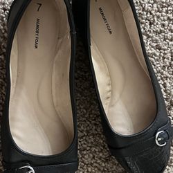 Faded Glory Women Flats Size 7