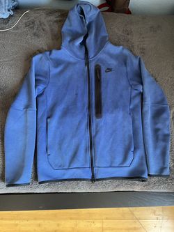 Nike Tech