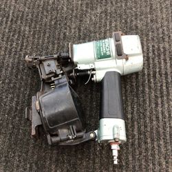 Roofing Nailer