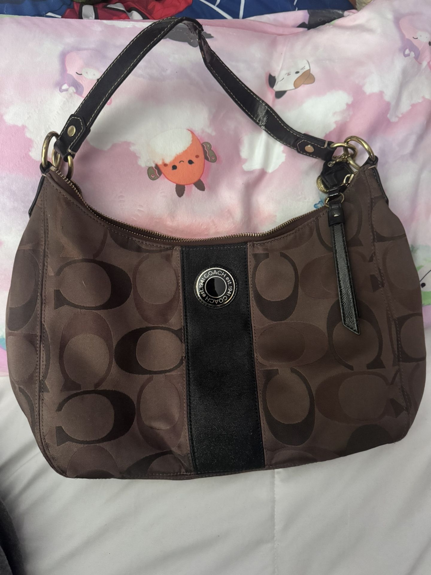brown coach shoulder bag