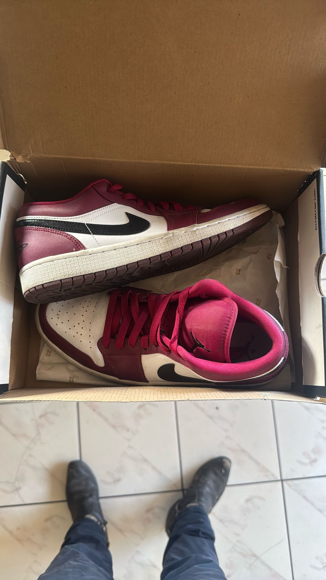 Jordan 1s Low Top