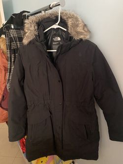 Women’s (The North Face) Parka Size XL