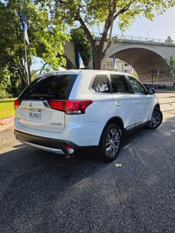 2018 Mitsubishi Outlander