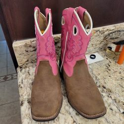 Little Girls Boots Never Worn Size 2m