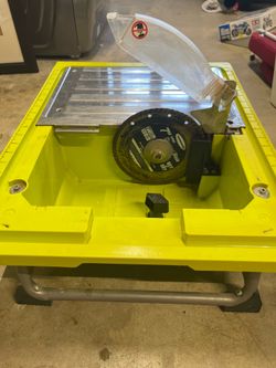 Ryobi 4.8 -Amps 7 in. Blade Corded Tabletop Wet Tile Saw