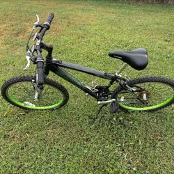 Bike With Gears / Black And Green / Drives Great