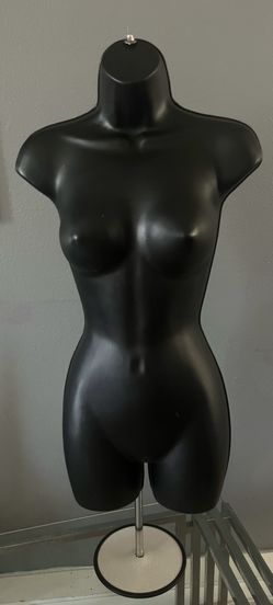 Mannequin Stand Holder