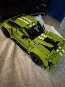 LEGO Technic Ford Mustang Shelby GT500