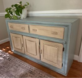 Cabinet/Buffet