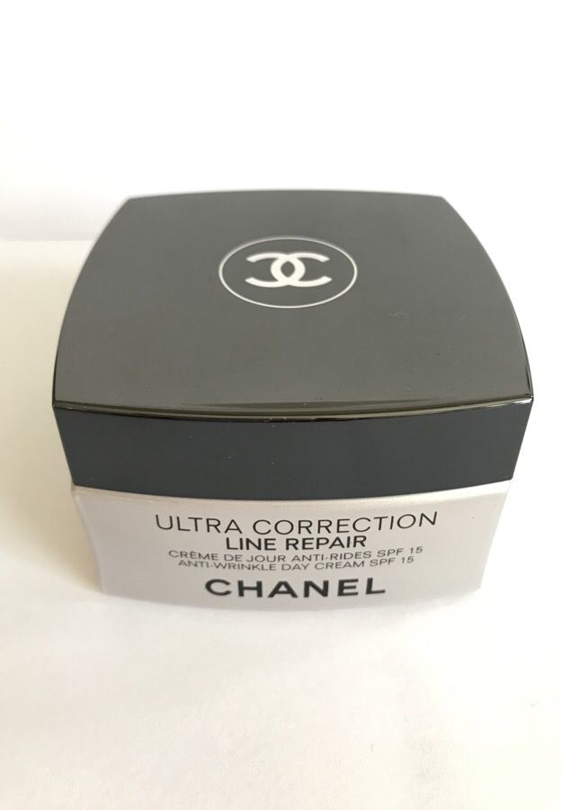 Chanel ultra correction line repair for Sale in Sacramento, CA - OfferUp
