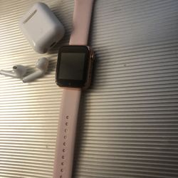 Smartwatch And Earbuds 
