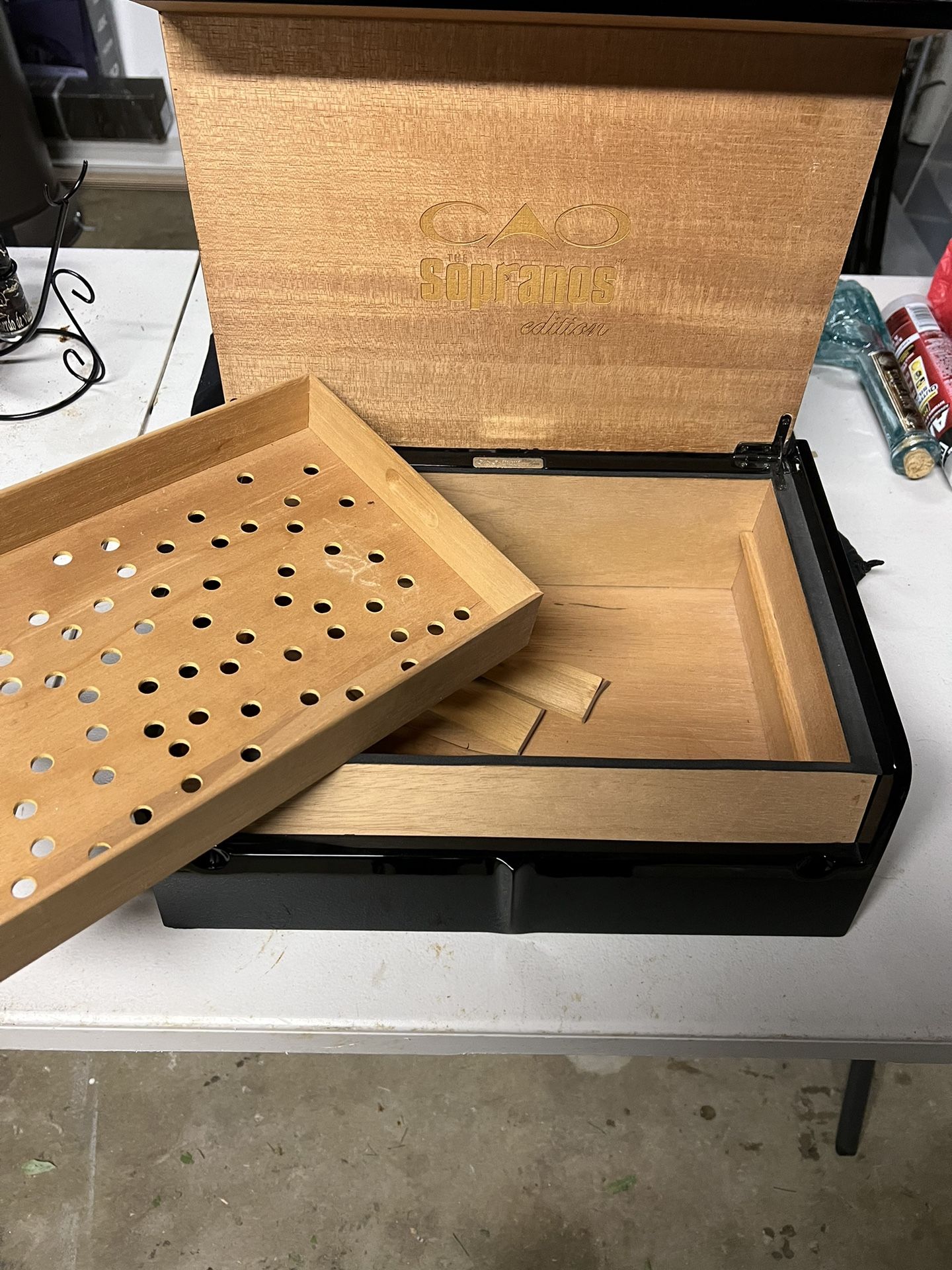 CAO Sopranos Humidor