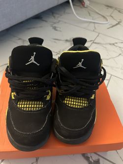 Retro Jordan 4s Black Thunder Kids