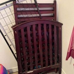 Basic Crib with Mattress