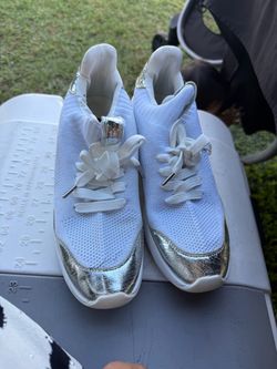 Women shoes