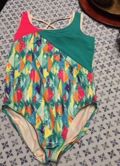 gimnastics leotard size 7-8 for girl