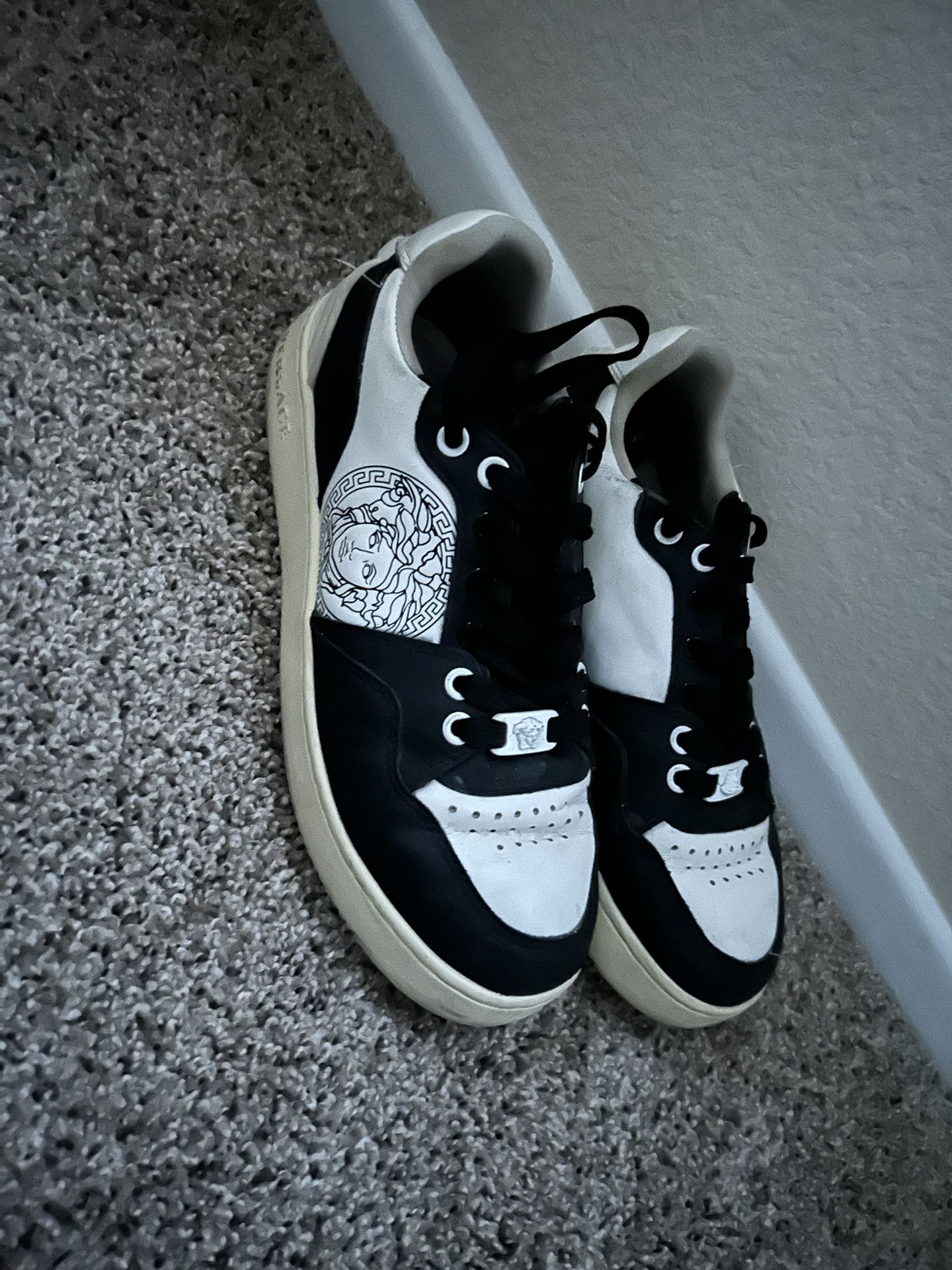 Medusa Versace Shoes