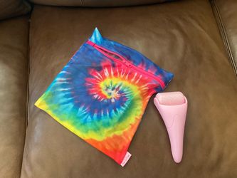 DERMA ROLLER and TRAVEL BAG