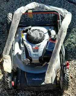 Briggs & Stratton EX550 Engine (Brand New – Never Used)⚙️ Briggs & Stratton EX Series EX550 push mower engine.  
- Condition: Brand new, never used.  