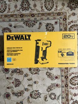 DEWALT 20V MAX Lithium-Ion Cordless Cable Stapler with 2.0Ah Battery, Charger and Bag