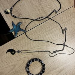 Necklace & Bracelet Set (4 Pieces)