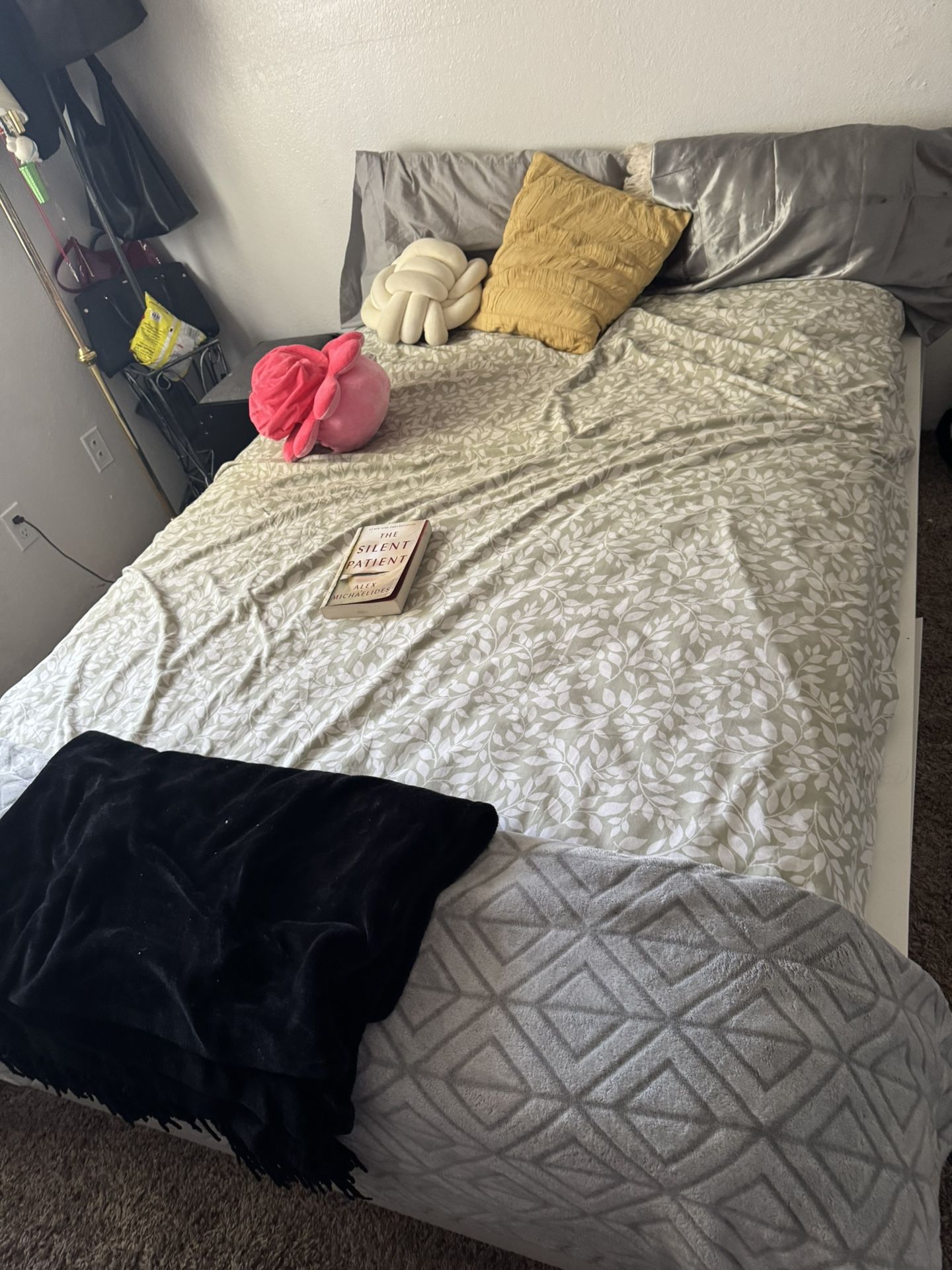 Full Bed And Bed Frame