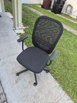 IKEA black swivel chair
