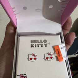 Hello Kitty Earrings