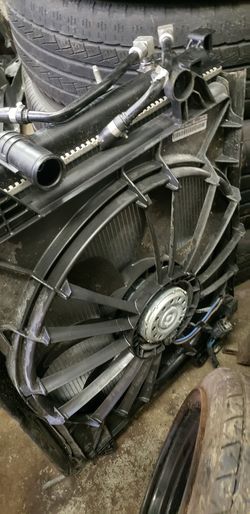 Chrysler 300, Charger radiator, Condensor Fan